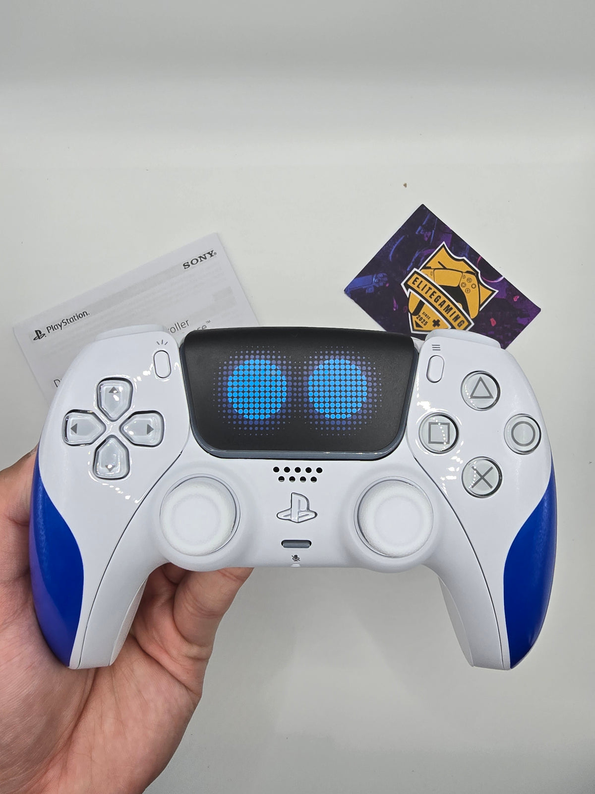 Mando PS5 Astro Bot