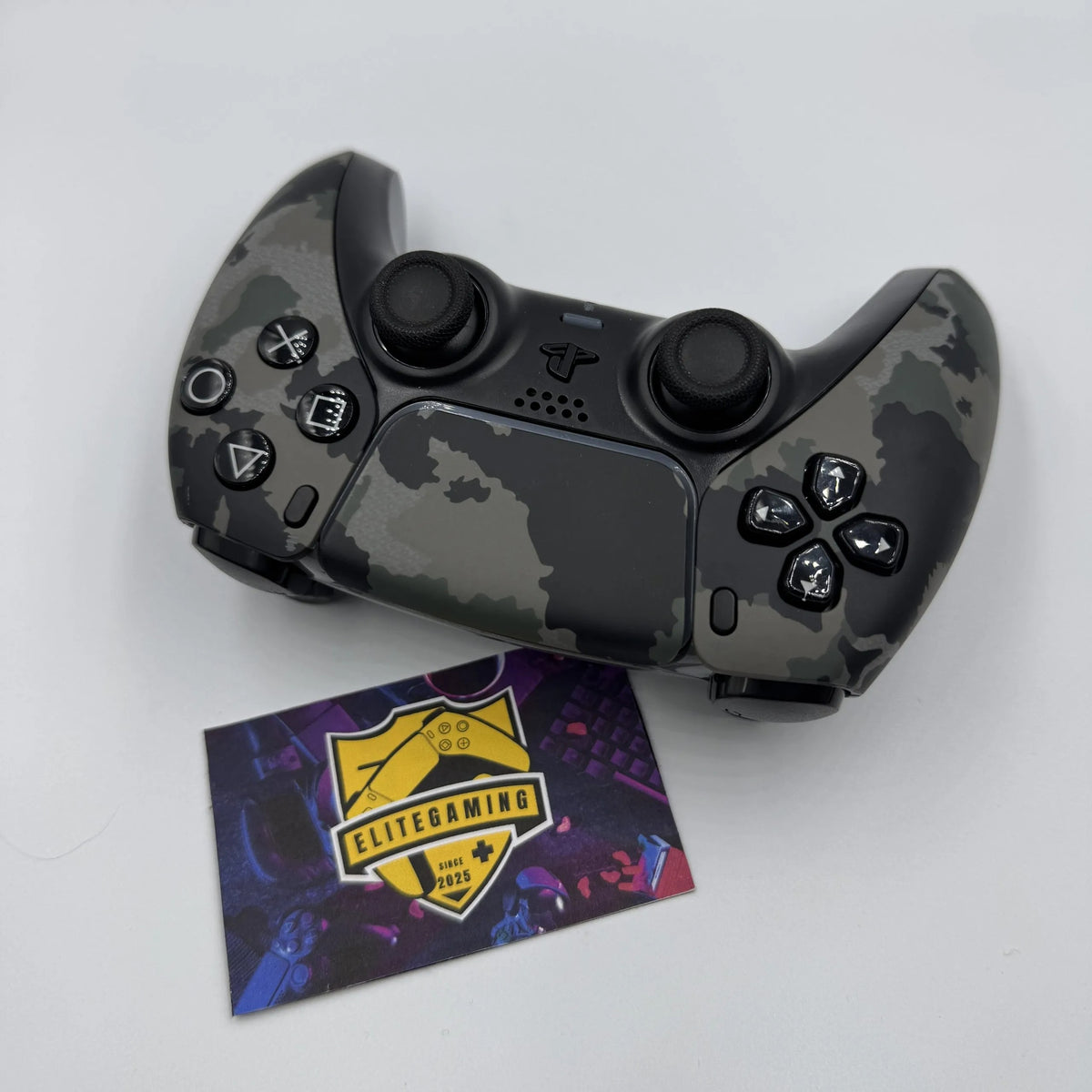 Mando PS5 Camuflaje Gris